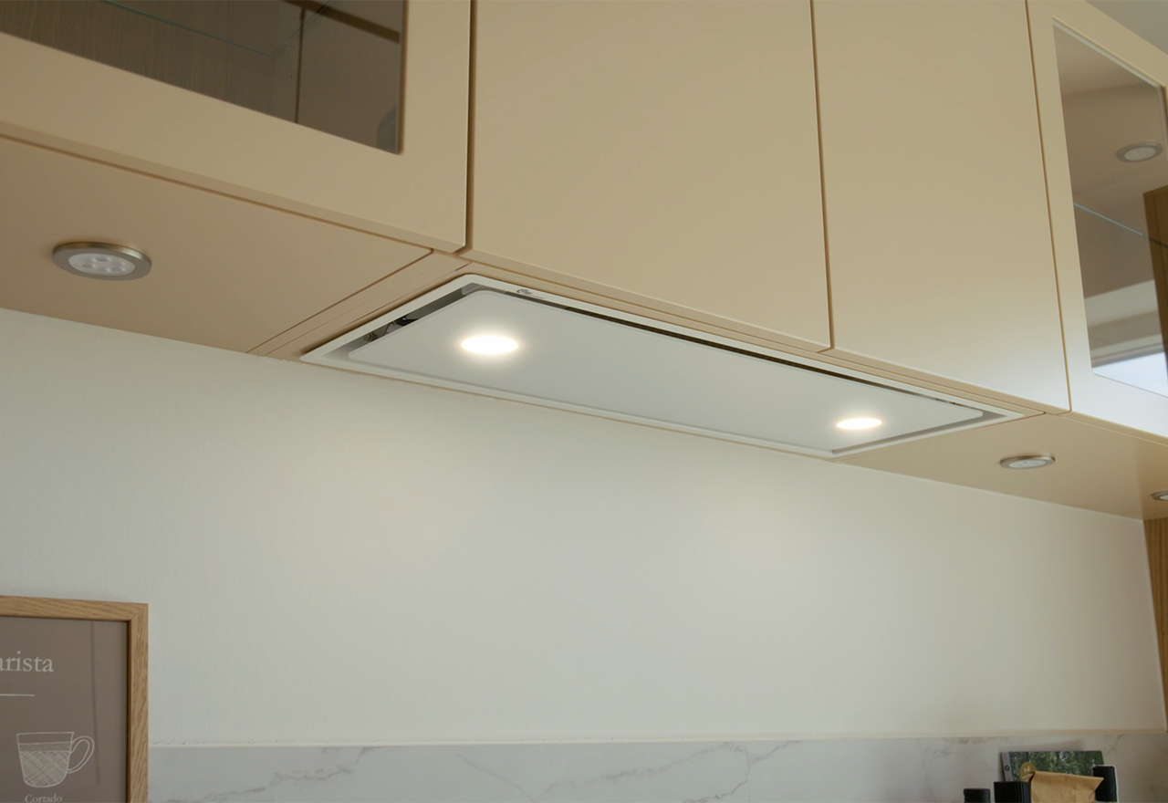 Metz Mini 550 mm Hvit Med motor Metz Mini 550 mm Hvit Med motor