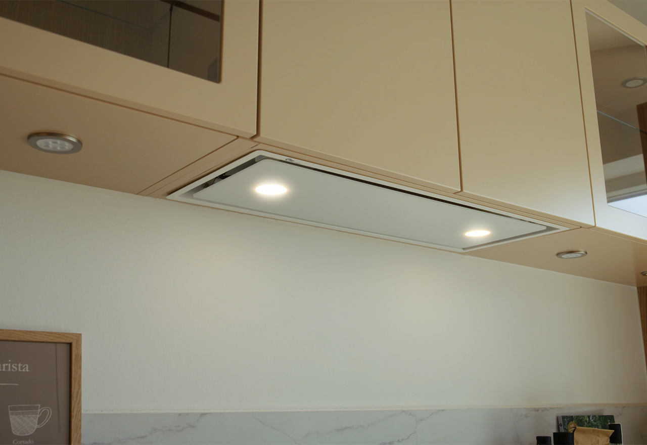 Metz Mini 550 mm Hvit Med motor Metz Mini 550 mm Hvit Med motor